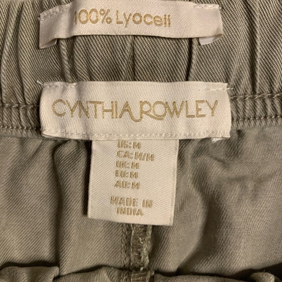 Cynthia Rowley Khaki Shorts Women Medium 100% Lyocell - Picture 6 of 6